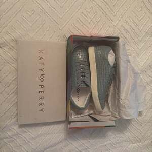 Katy Perry The Rizzo Crystal Stone Sneakers